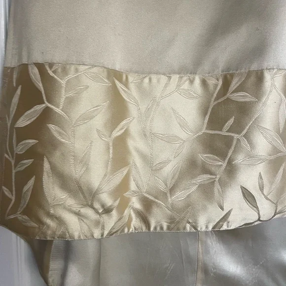 ✨ Prada Silk Skirt – Made in Italy | Gold | Size 40 (US 6) Luxury Repurpose - Picture 12 of 13